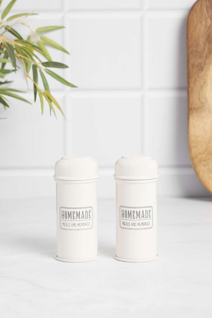 Homemade-Salt-&-Pepper