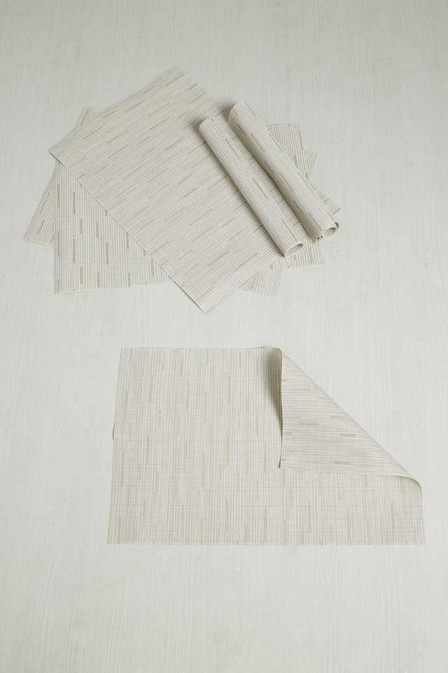 Orion-Ivory-Textured-Tablemat---Set-of-6