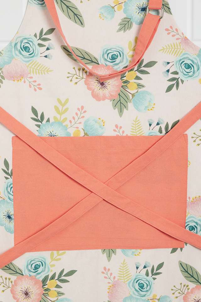 Gardenia-Floral-Apron
