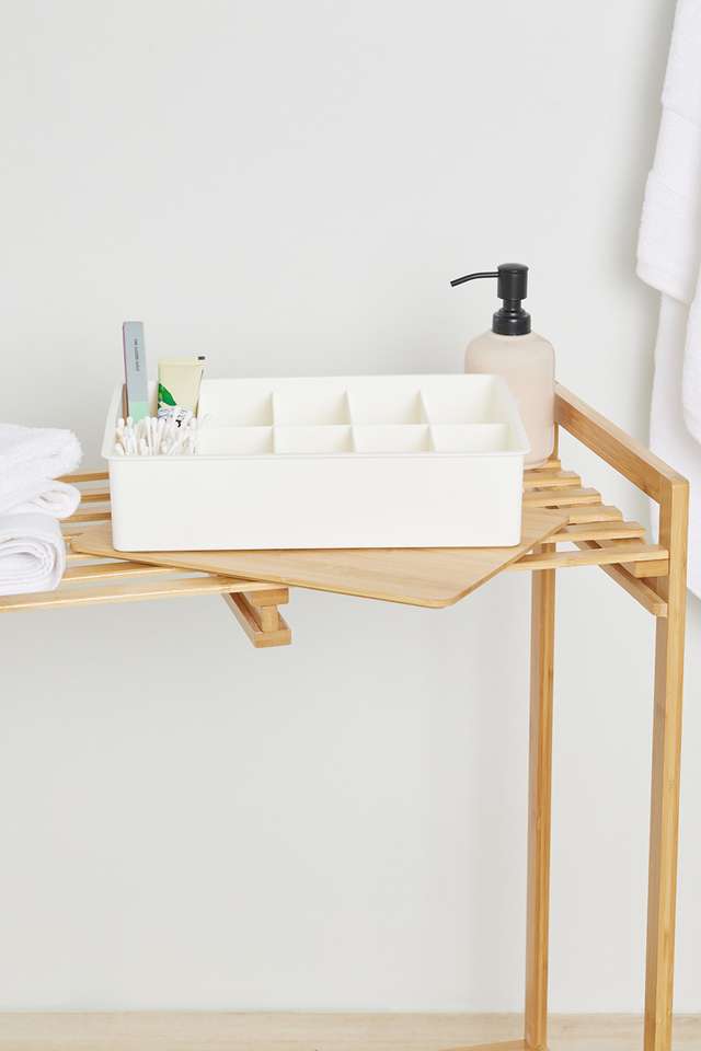 Essential-Compartment-Organizer