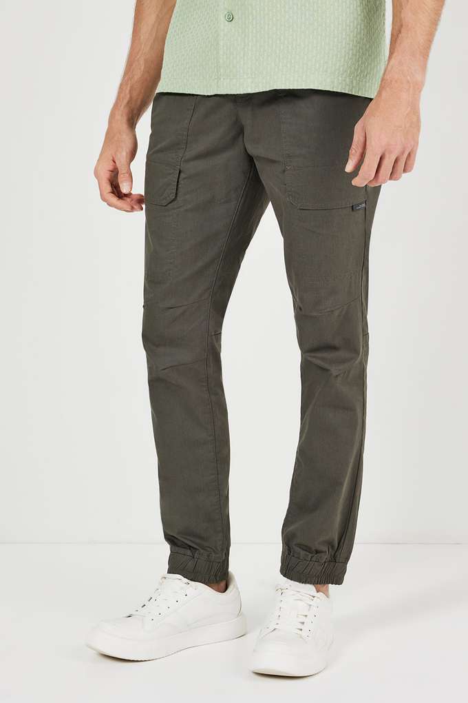Solid-Twill-Slim-Fit-Men-s-Joggers