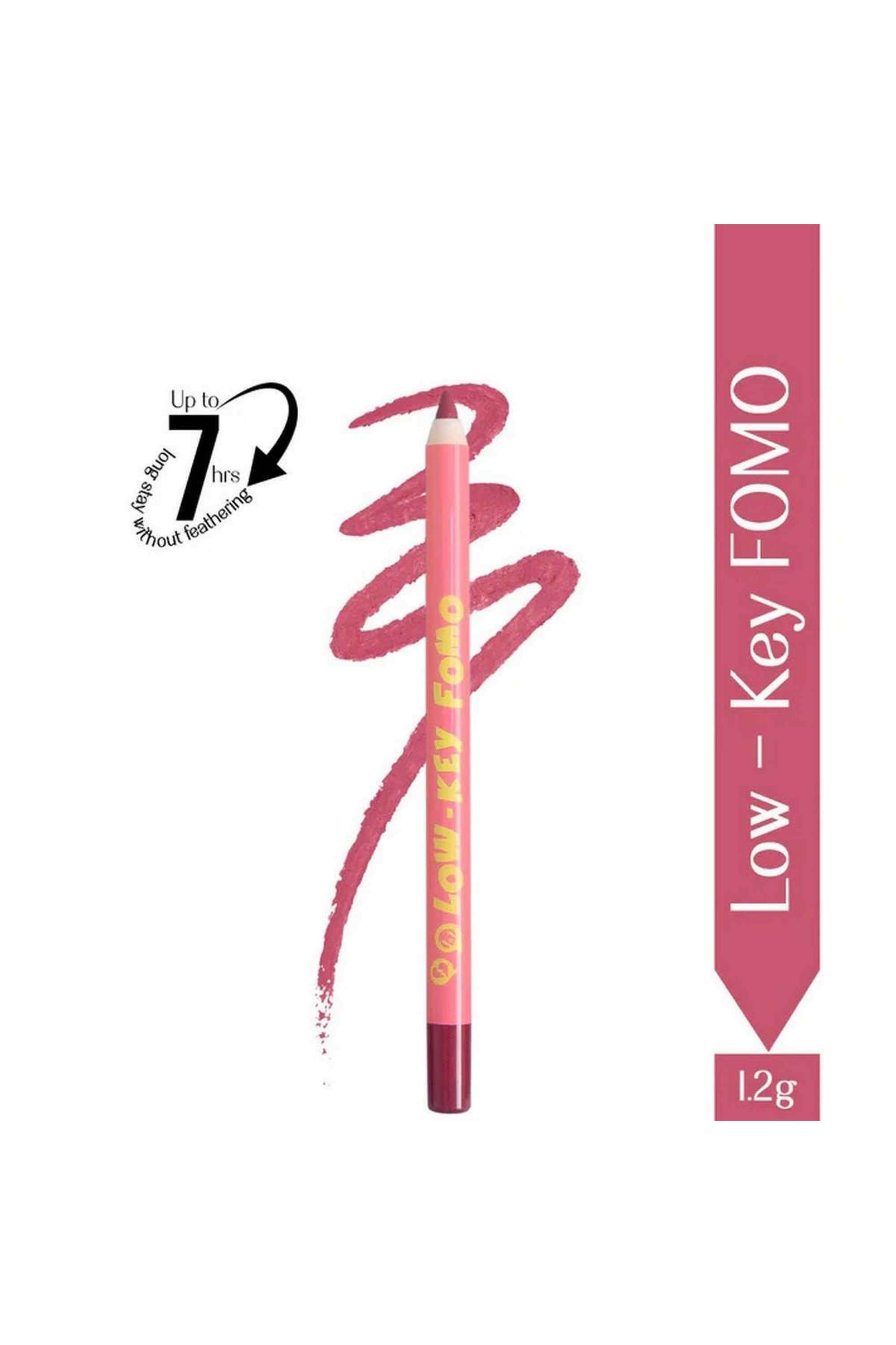 Passport-Pucker-Lip-Booster-Matte-Liner---Low---key-Fomo -1.4-gm