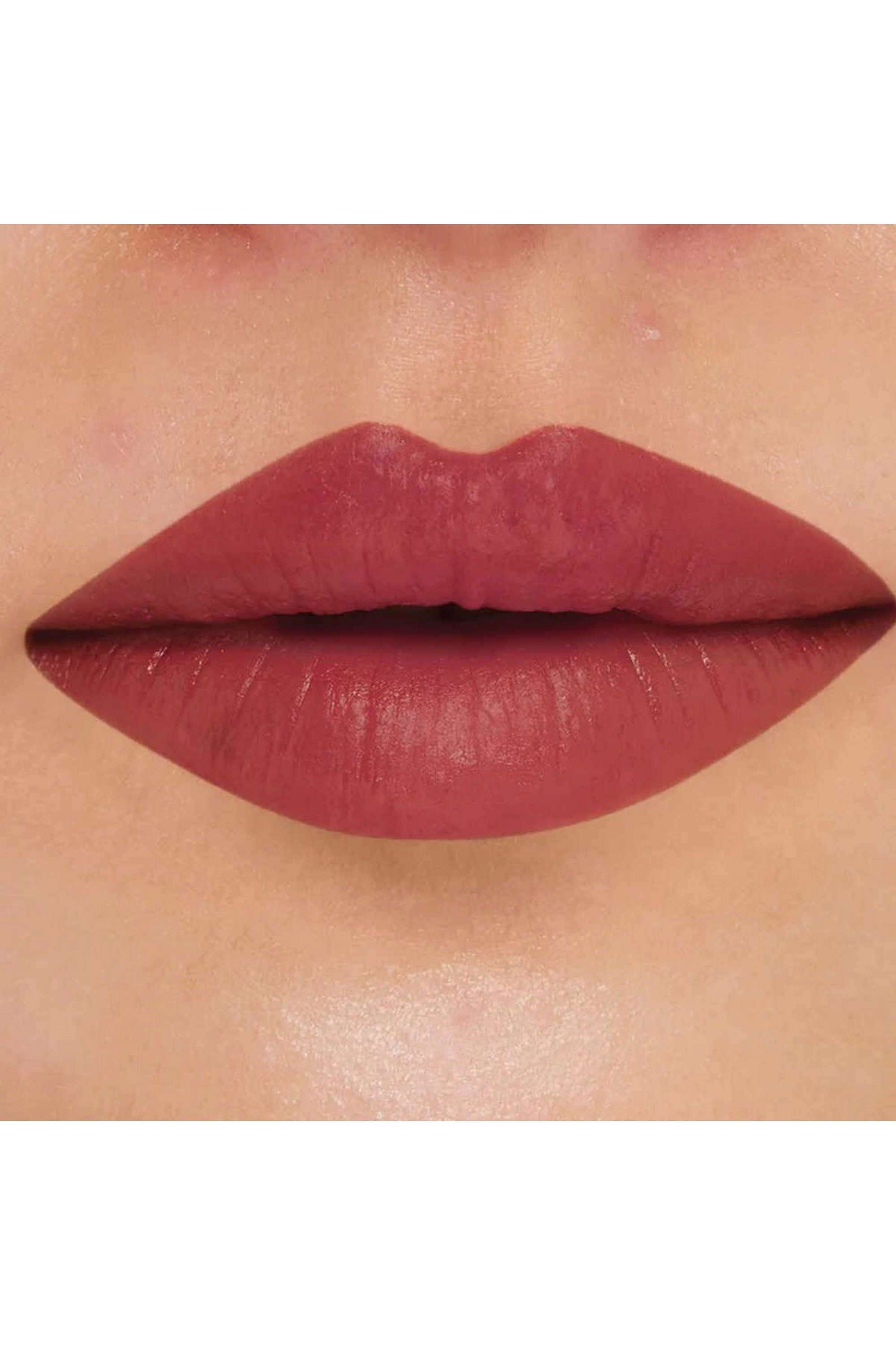 Passport-Pucker-Lip-Booster-Matte-Liner---Yolo -1.4-gm