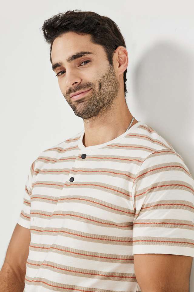 Textured-Jersey-Henley-Men-s-T-Shirt