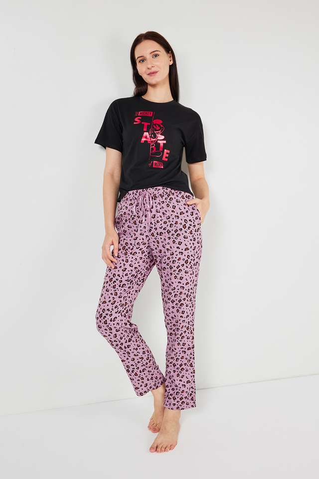 Printed-Full-Length-Viscose-Women-s-Pyjamas