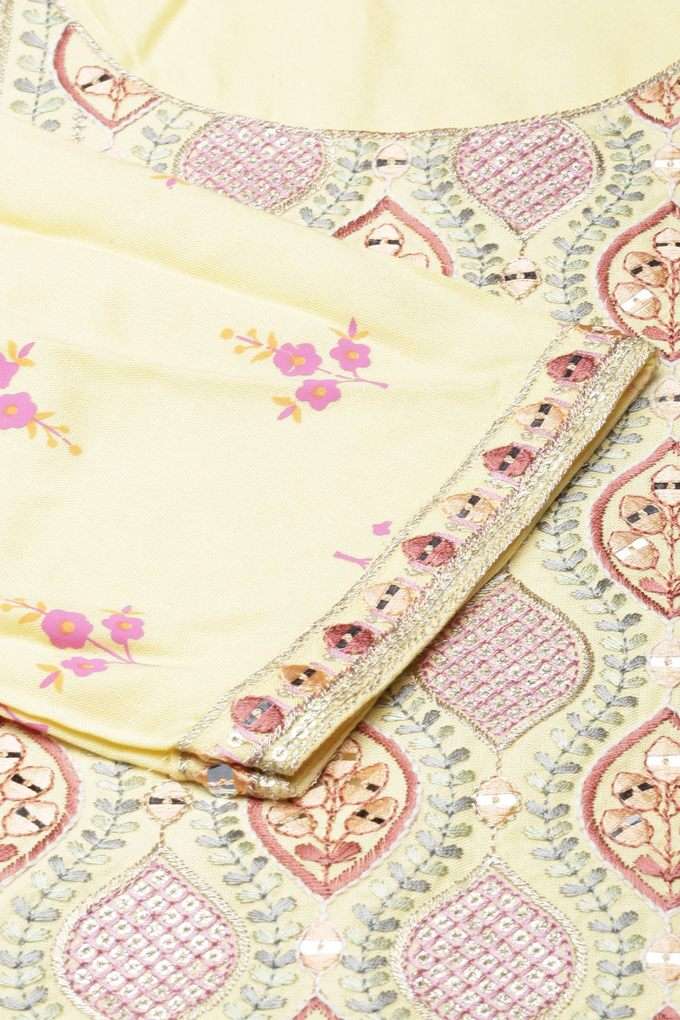 Floral-Rayon-Straight-Fit-Women-s-Kurta