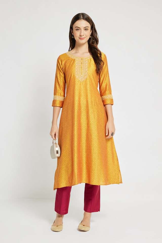 Printed-Cotton-Round-Neck-Women-s-Festive-Wear-Kurta