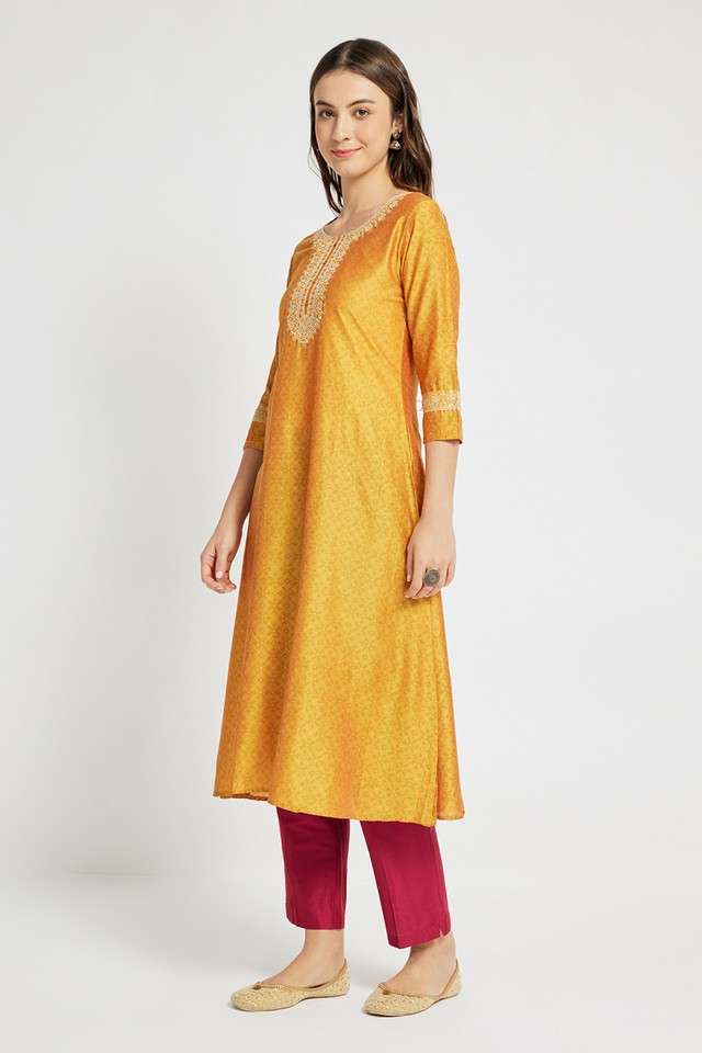 Printed-Cotton-Round-Neck-Women-s-Festive-Wear-Kurta