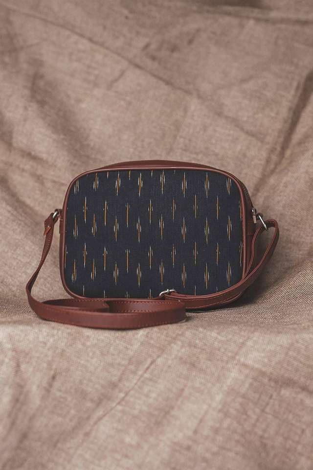 Printed-Ikat-PU-Zipper-Closure-Women-s-Casual-Sling-Bag