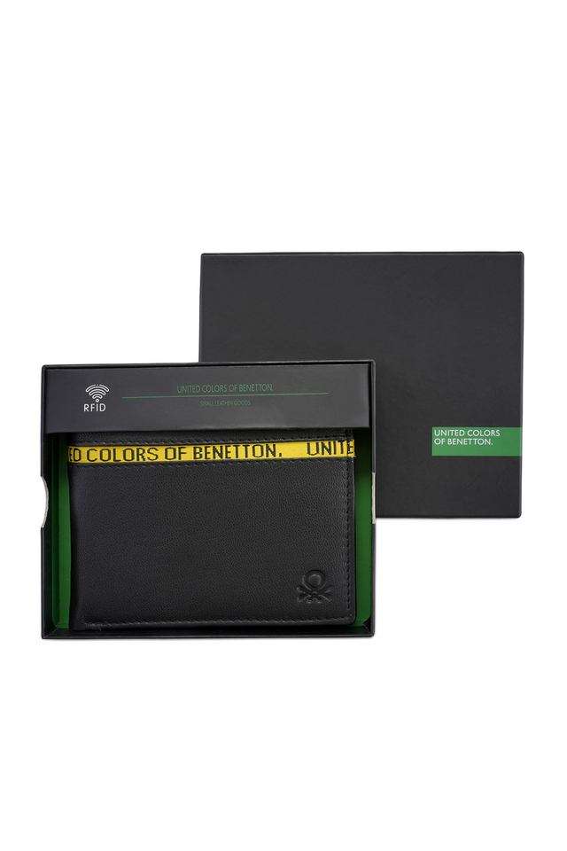 Fynn-Leather-Men-s-Casual-Wear-Two-Fold-Wallet