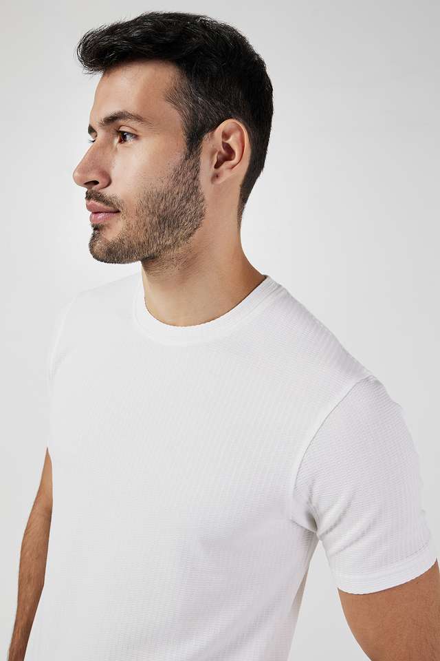 Textured-Blended-Fabric-Round-Neck-Men-s-T-Shirt