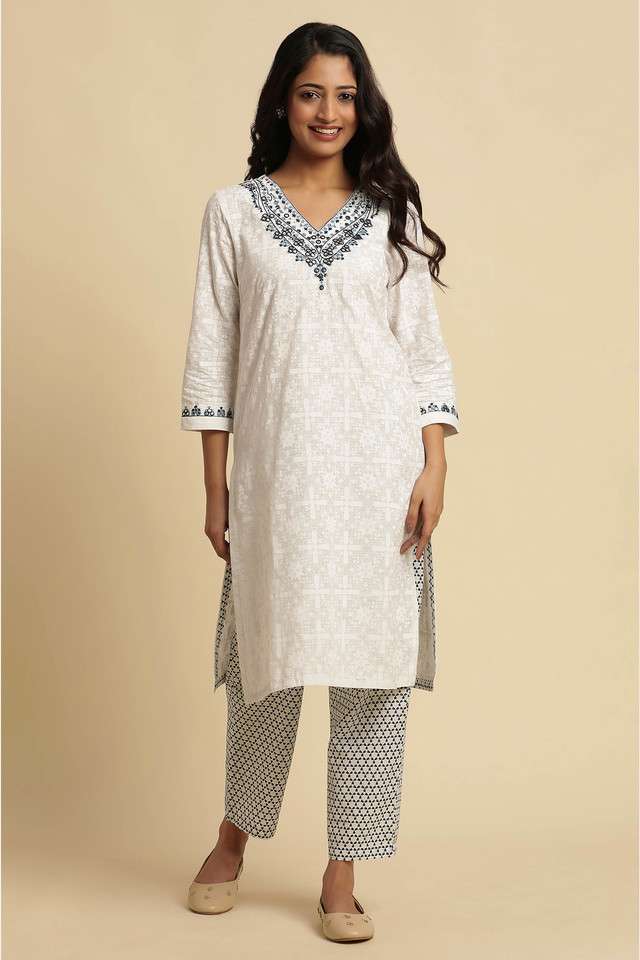 Geometric-Print-Cotton-V-Neck-Women-s-Casual-Wear-Kurta