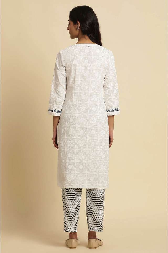Geometric-Print-Cotton-V-Neck-Women-s-Casual-Wear-Kurta