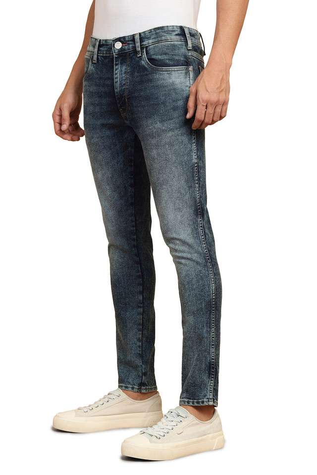 Light-Wash-Cotton-Tapered-Fit-Men-s-Jeans