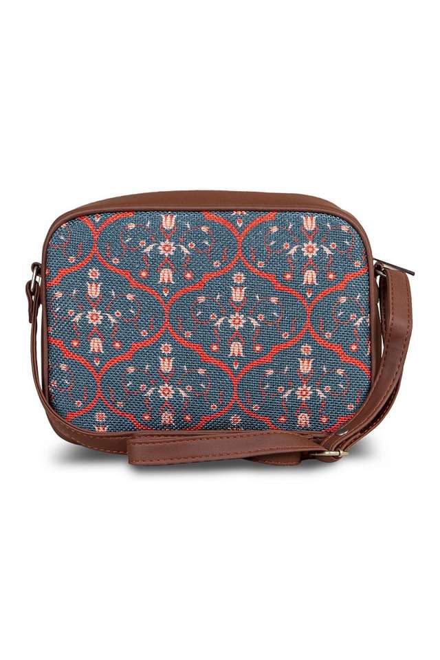 Sheesh-Mahal-Jaali-Motif-Sling-Bag