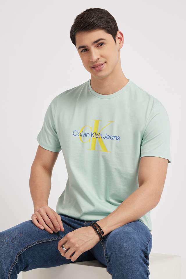 Solid-Cotton-Regular-Fit-Men-T-Shirt