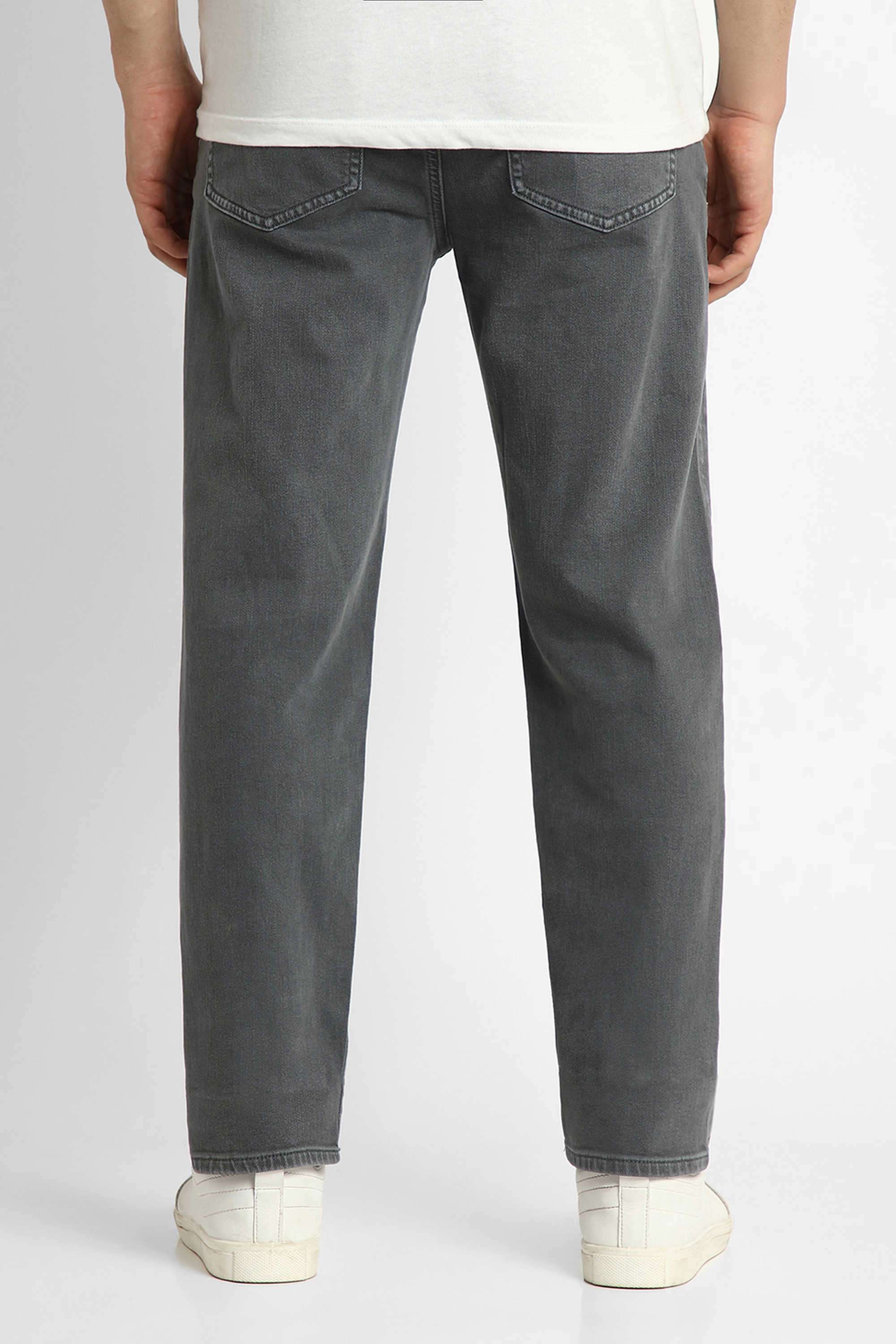 Light-Wash-Cotton-Blend-Straight-Fit-Men-s-Jeans