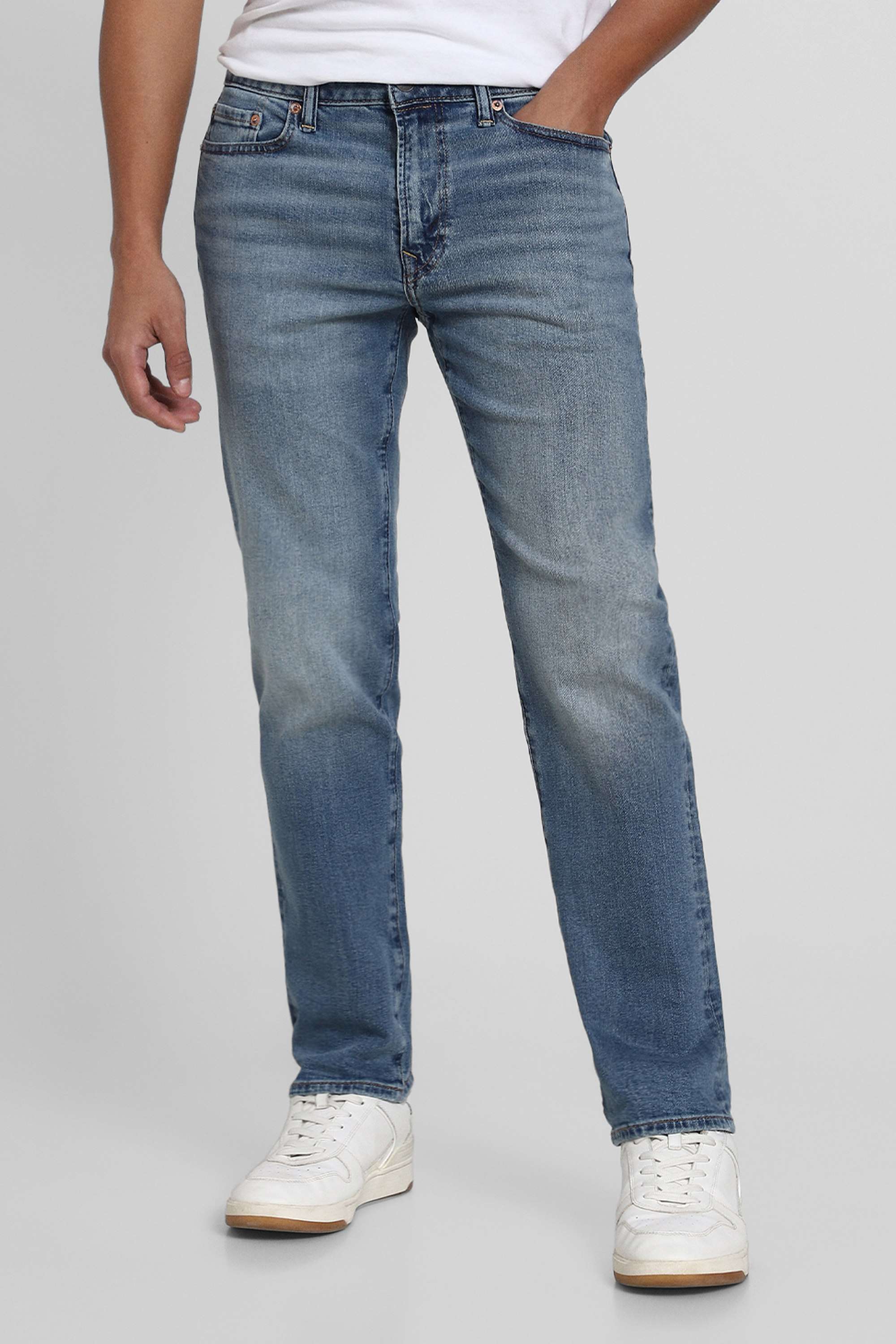 Light-Wash-Cotton-Stretch-Straight-Fit-Men-s-Jeans
