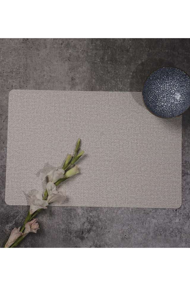 Jack-Solid-Table-Mat-Beige