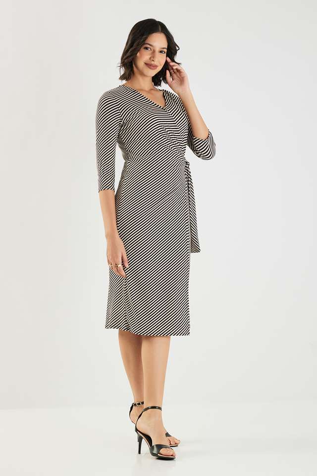Stripes-Blended-Fabric-V-Neck-Women-s-Knee-Length-Dress
