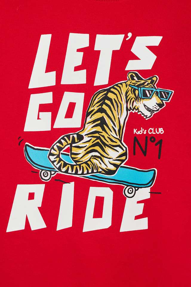 Graphic-Print-Cotton-Round-Neck-Boys-T-Shirt