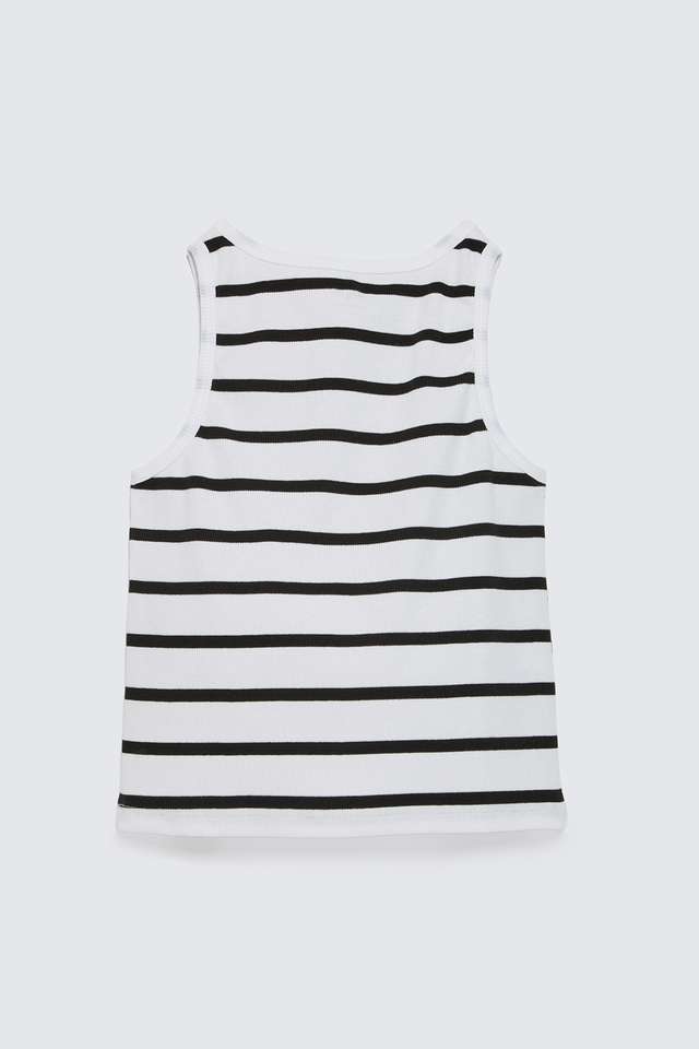 Printed-Cotton-Round-Neck-Girls-T-Shirt