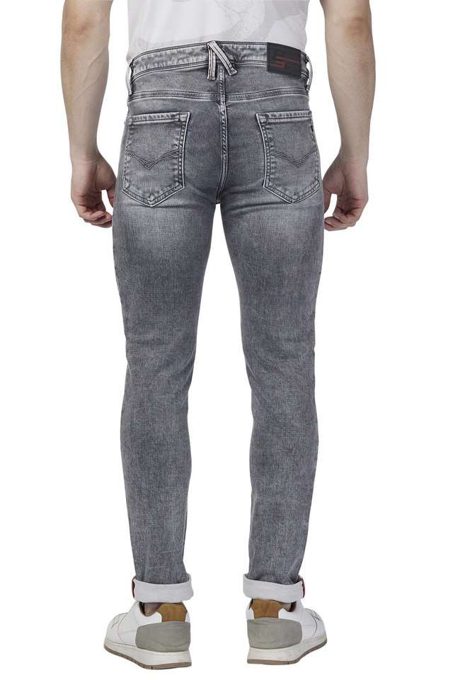 Light-Wash-Blended-Fabric-Tapered-Fit-Men-s-Jeans
