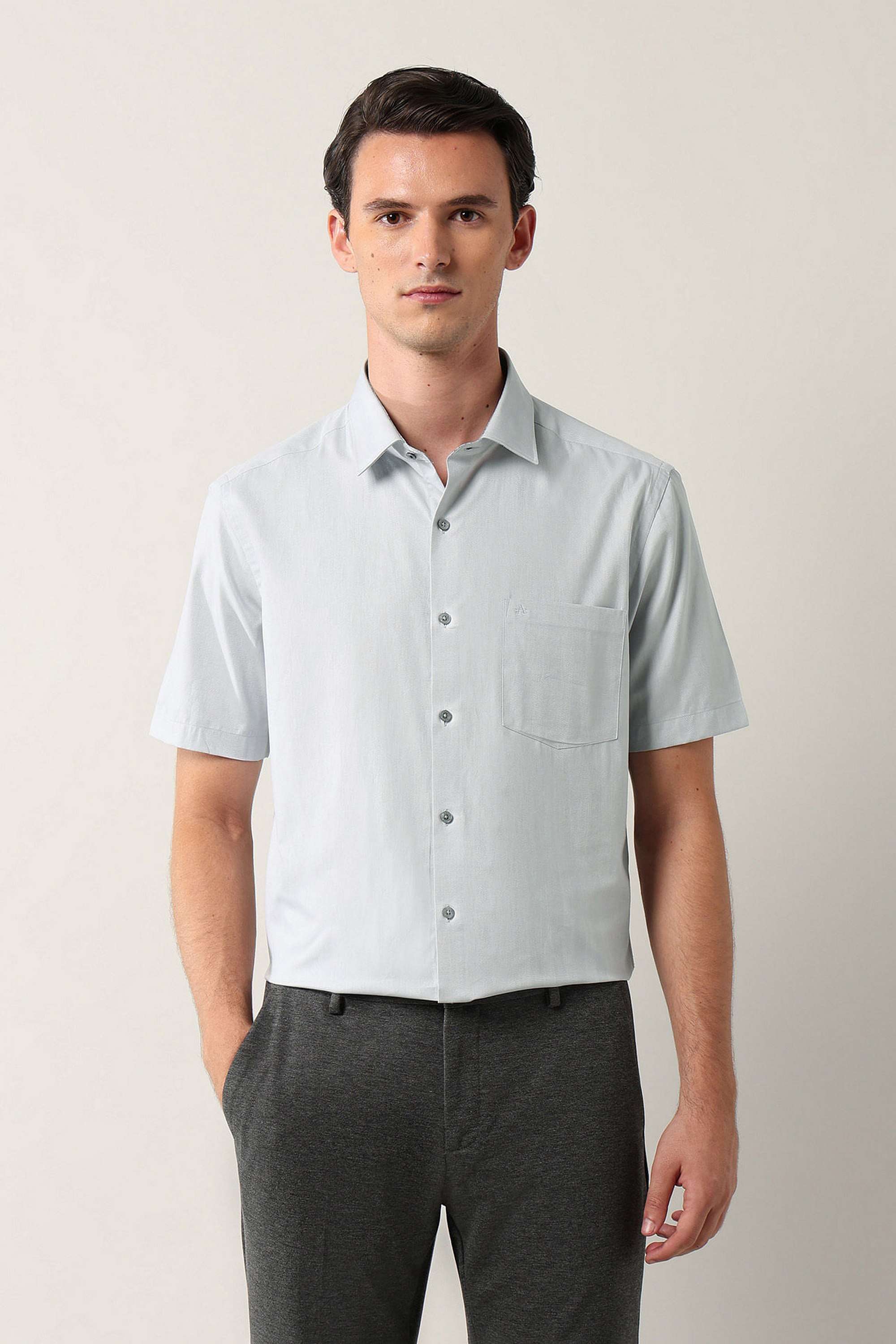 Solid-Pure-Cotton-Regular-Fit-Men-s-Shirt