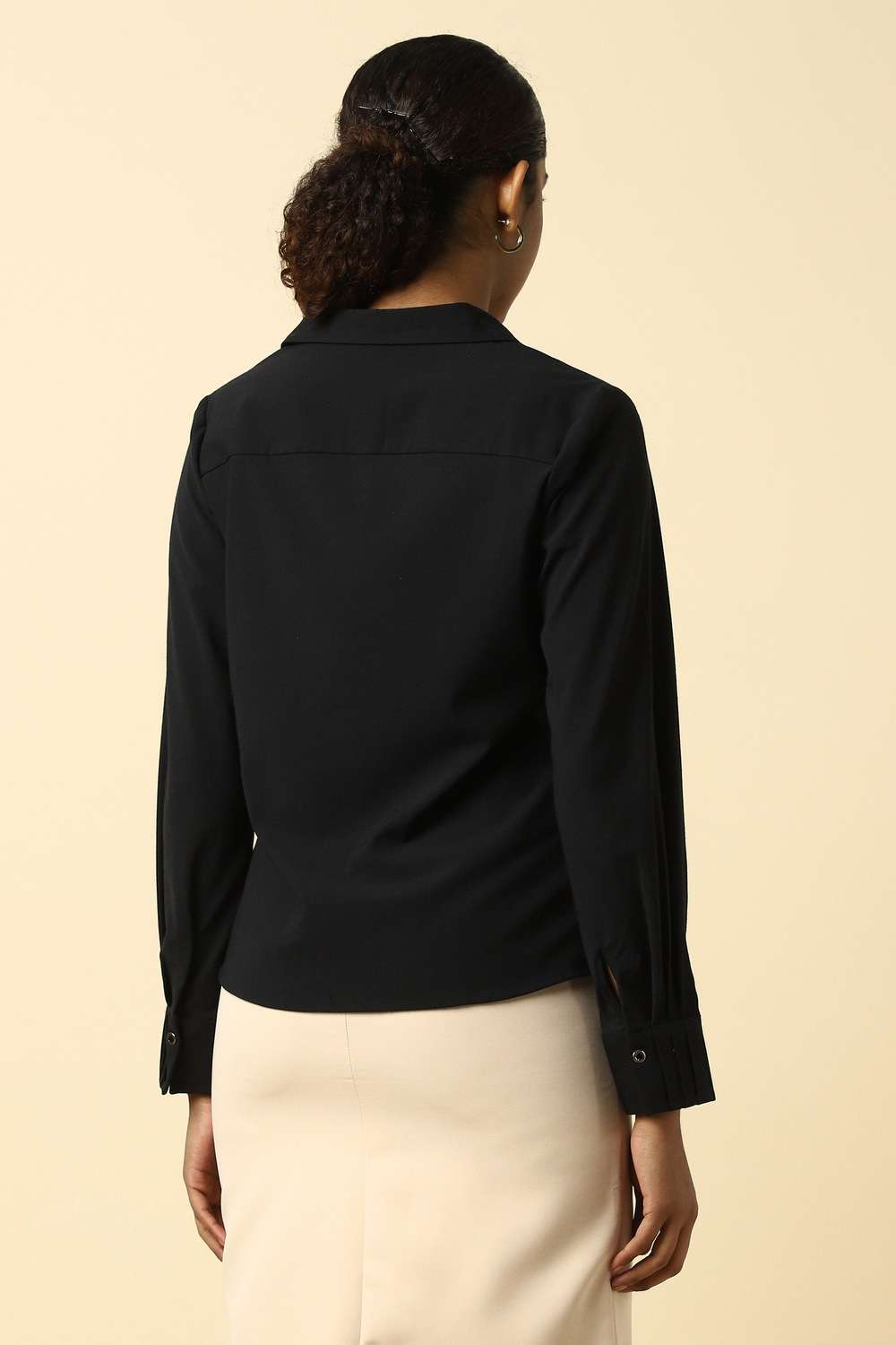 Solid-Blended-Fabric-Regular-Fit-Women-s-Shirt