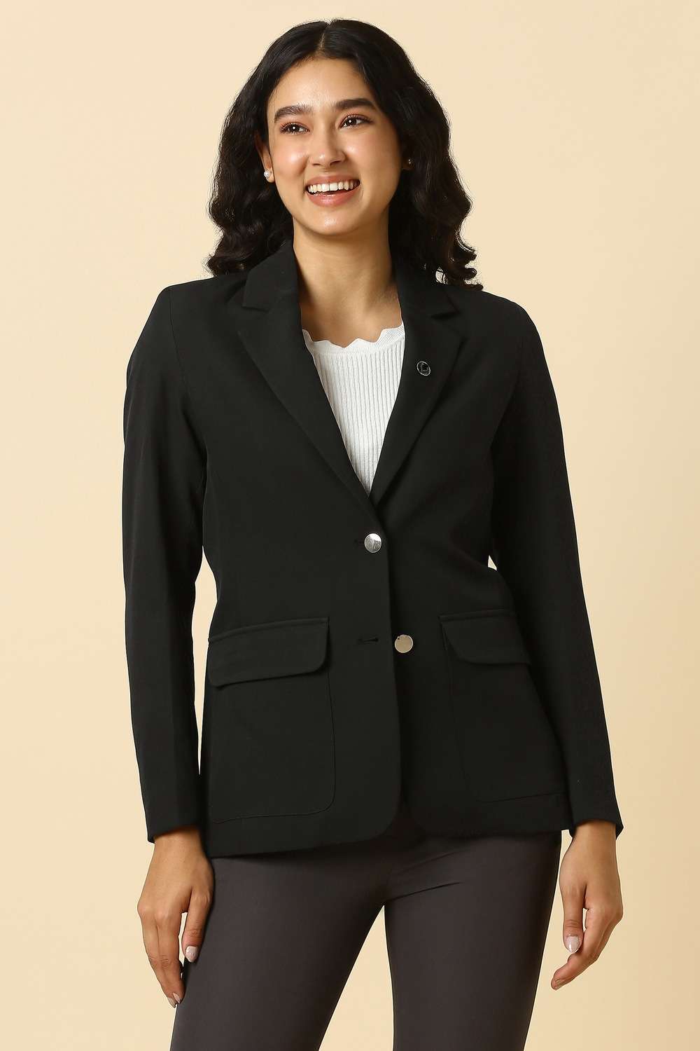 Solid-Blended-Fabric-Regular-Fit-Women-s-Blazer