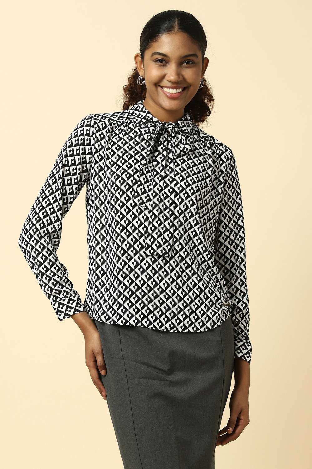 Printed-Polyester-Tie-Up-Neck-Women-s-Top