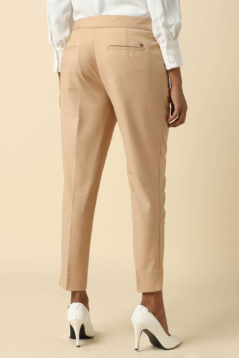 Solid-Blended-Fabric-Regular-Fit-Women-s-Trousers