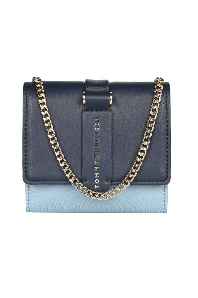 Solid-With-Small-Flap-Wallet-With-Sling