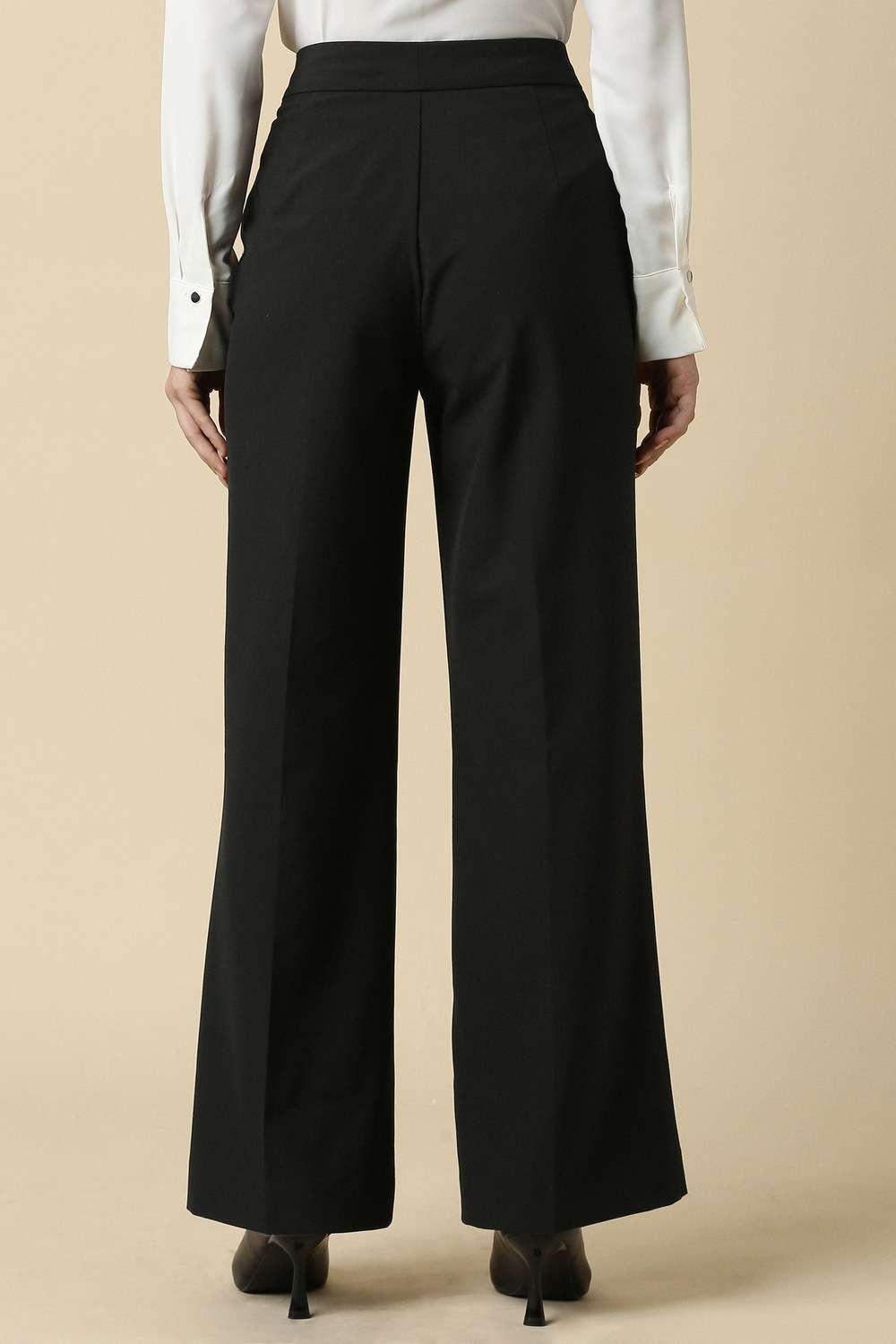 Solid-Blended-Fabric-Regular-Fit-Women-s-Trousers