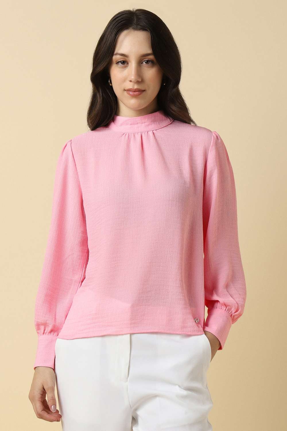 Solid-Polyester-Turtle-Neck-Women-s-Top