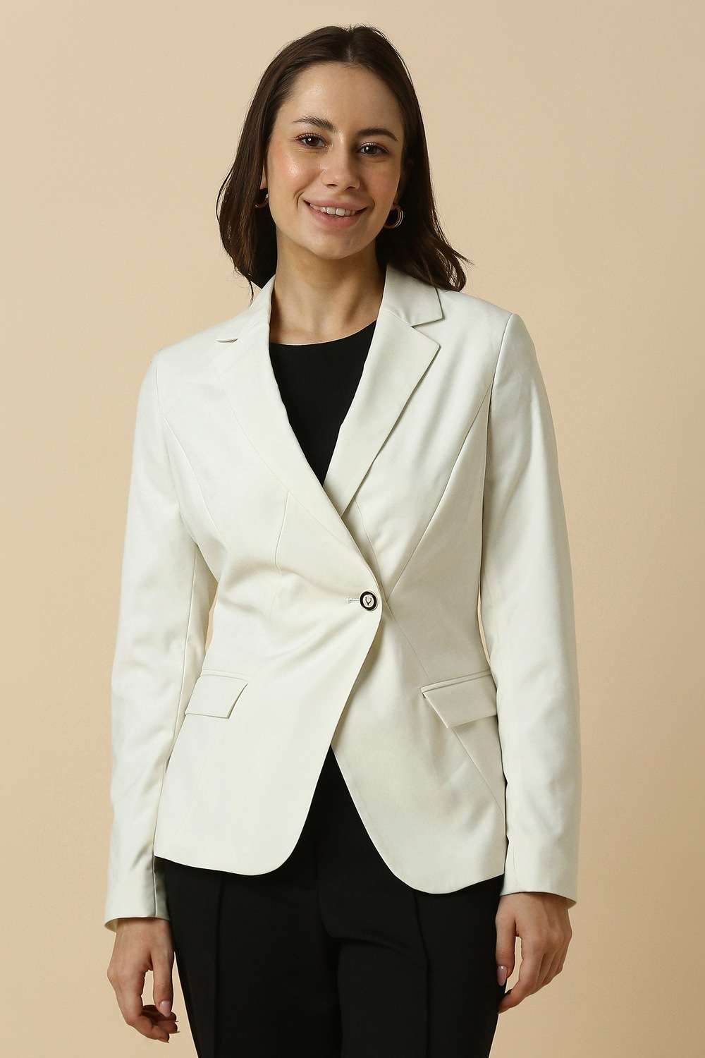 Solid-Blended-Fabric-Regular-Fit-Women-s-Blazer
