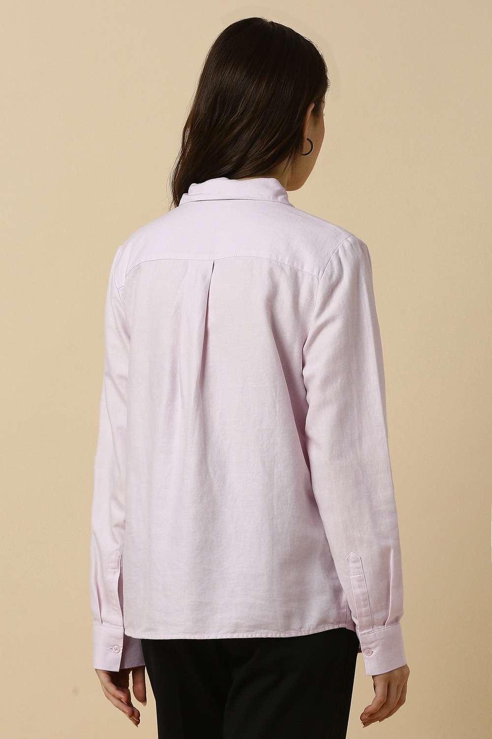 Solid-Collared-Blended-Fabric-Women-Casual-Wear-Shirt