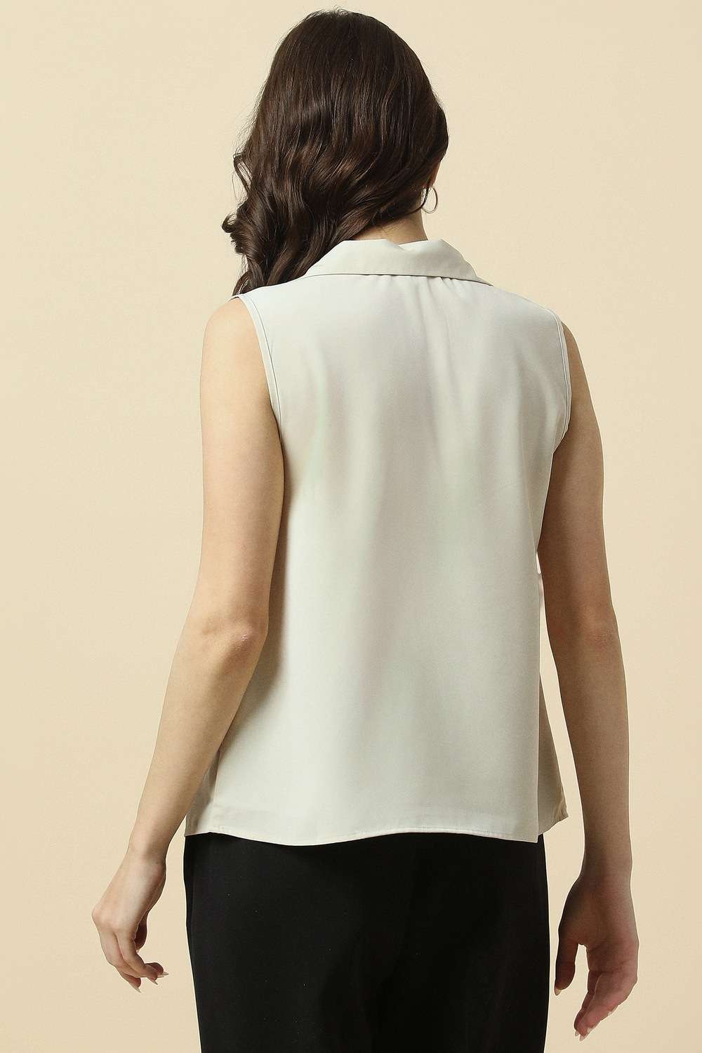 Solid-Polyester-Collared-Women-s-Top