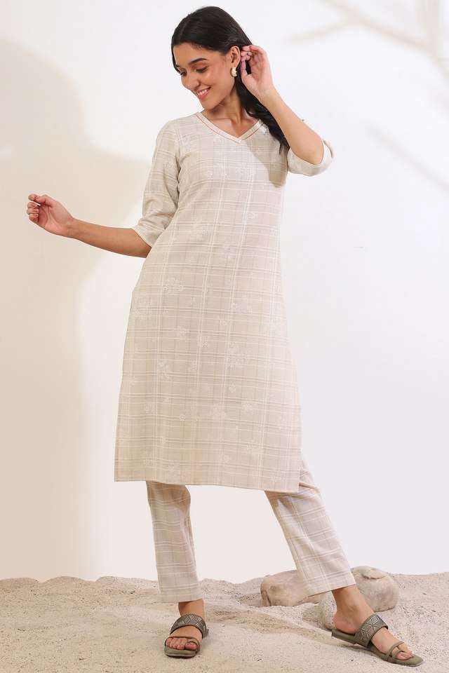 Floral-Calf-Length-Cotton-Blend-Woven-Women-s-Kurta-Set