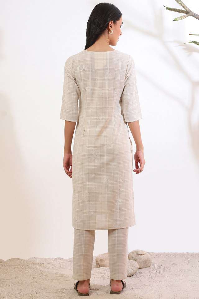 Floral-Calf-Length-Cotton-Blend-Woven-Women-s-Kurta-Set