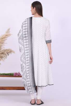 Tie-&-Dye-Blended-Fabric-Regular-Fit-Women-s-Anarkali-&-Leggings-&-Dupatta