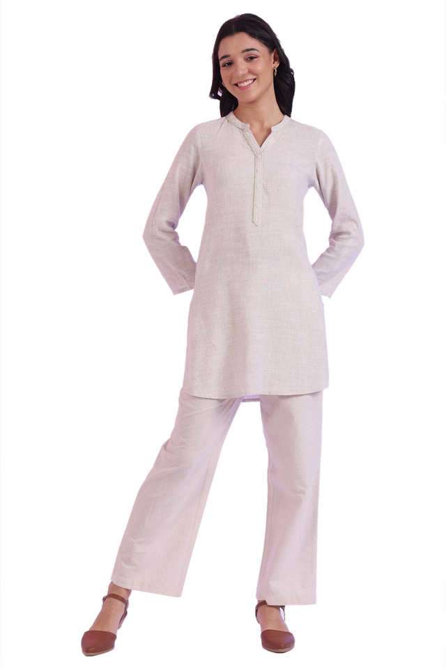 Solid-Viscose-Collared-Women-s-Casual-Wear-Kurti