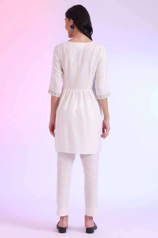 Solid-Viscose-Round-Neck-Women-s-Casual-Wear-Kurti