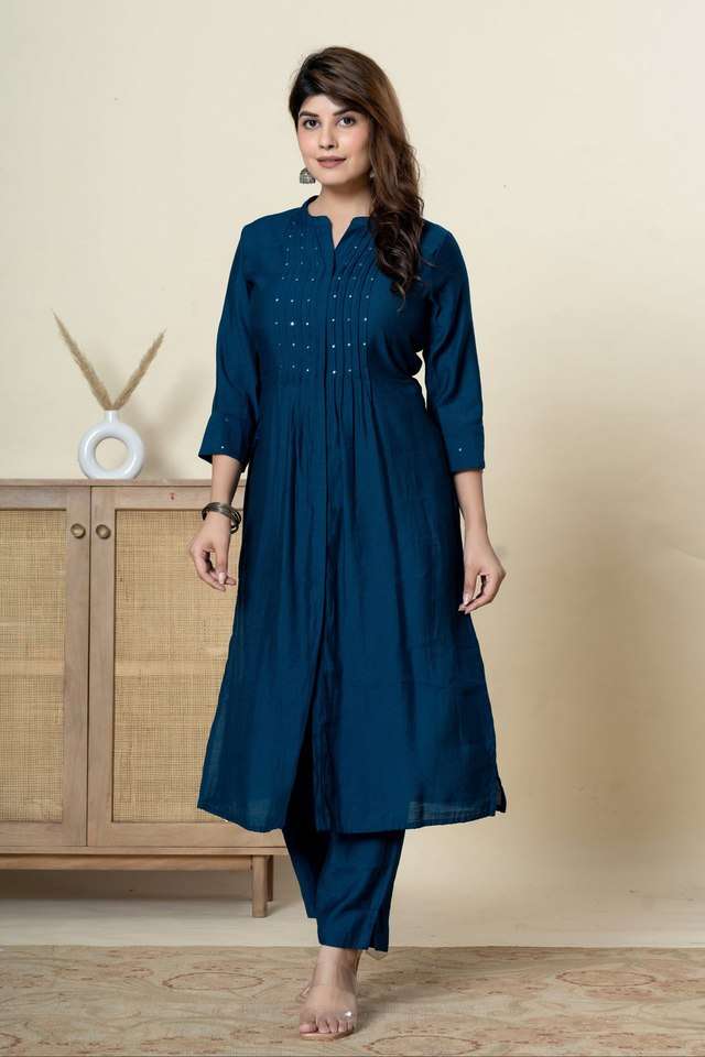 Mika-Solid-Cotton-Blend-Regular-Fit-Women-s-Kurta-Set