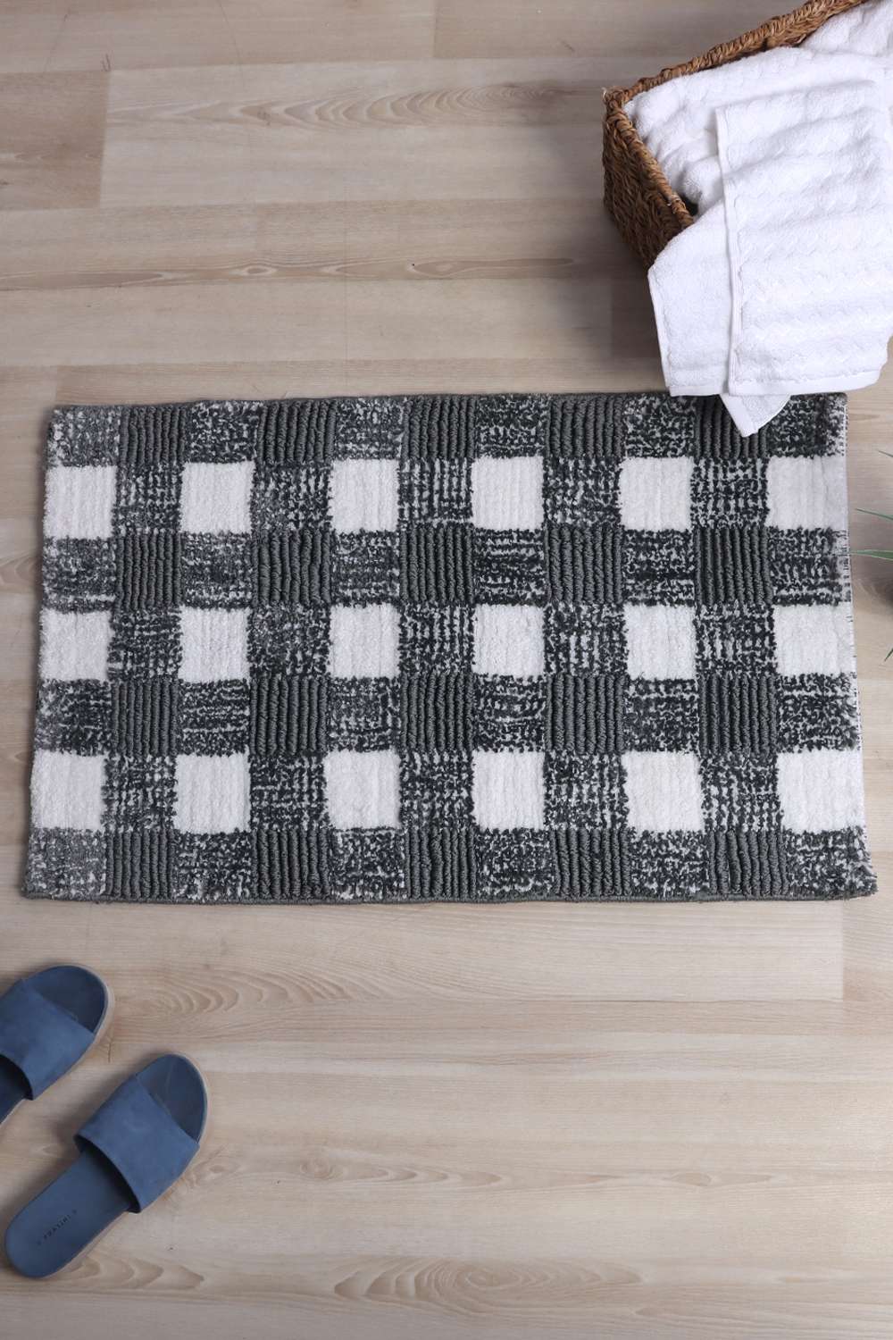 Noah-Checked-Grey-Bathmat-50X80-Cm