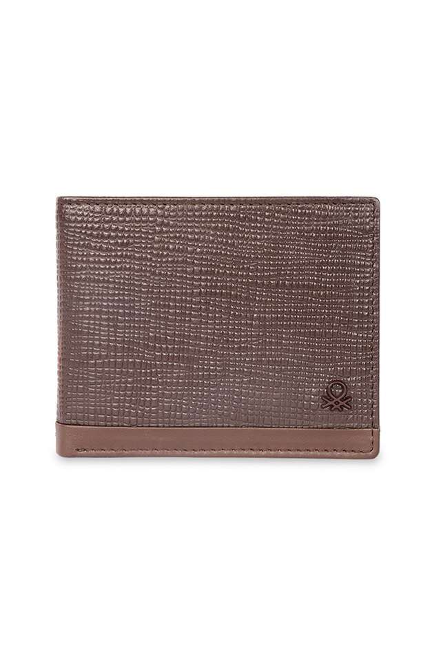 Men-Textured-Leather-Horizontal-Wallet