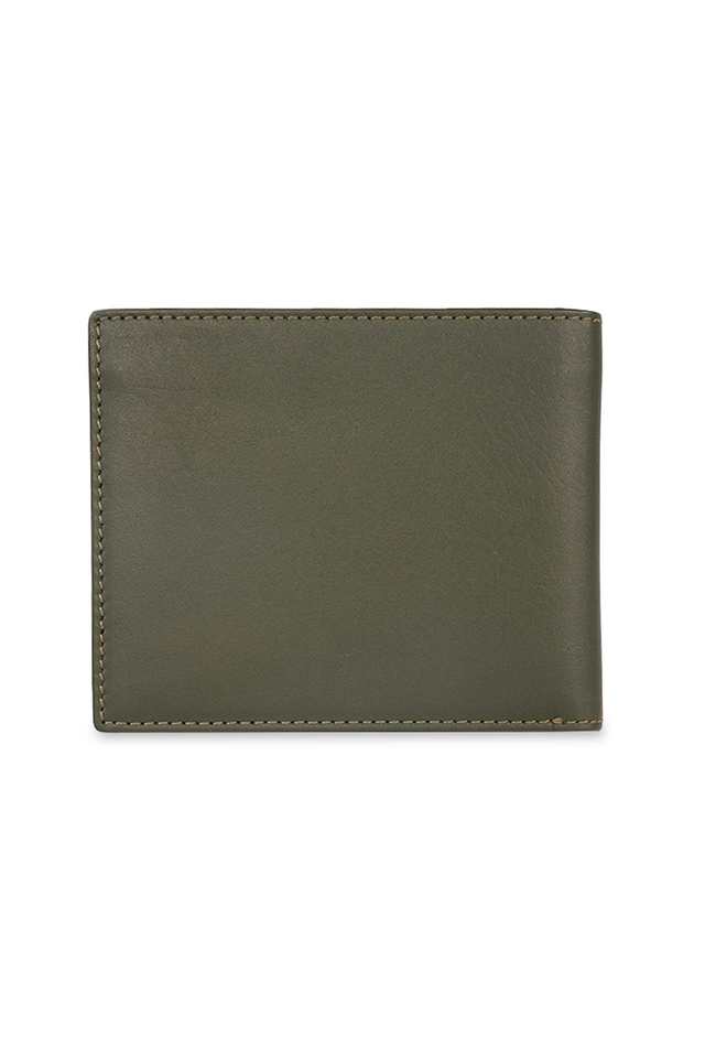 Textured-Leather-Men-s-Wallet