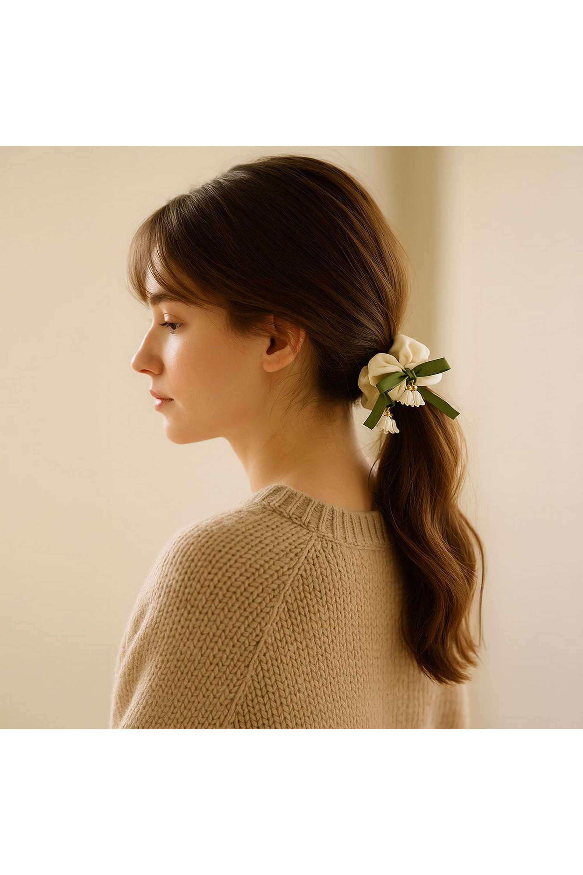 Hair-Scrunchie