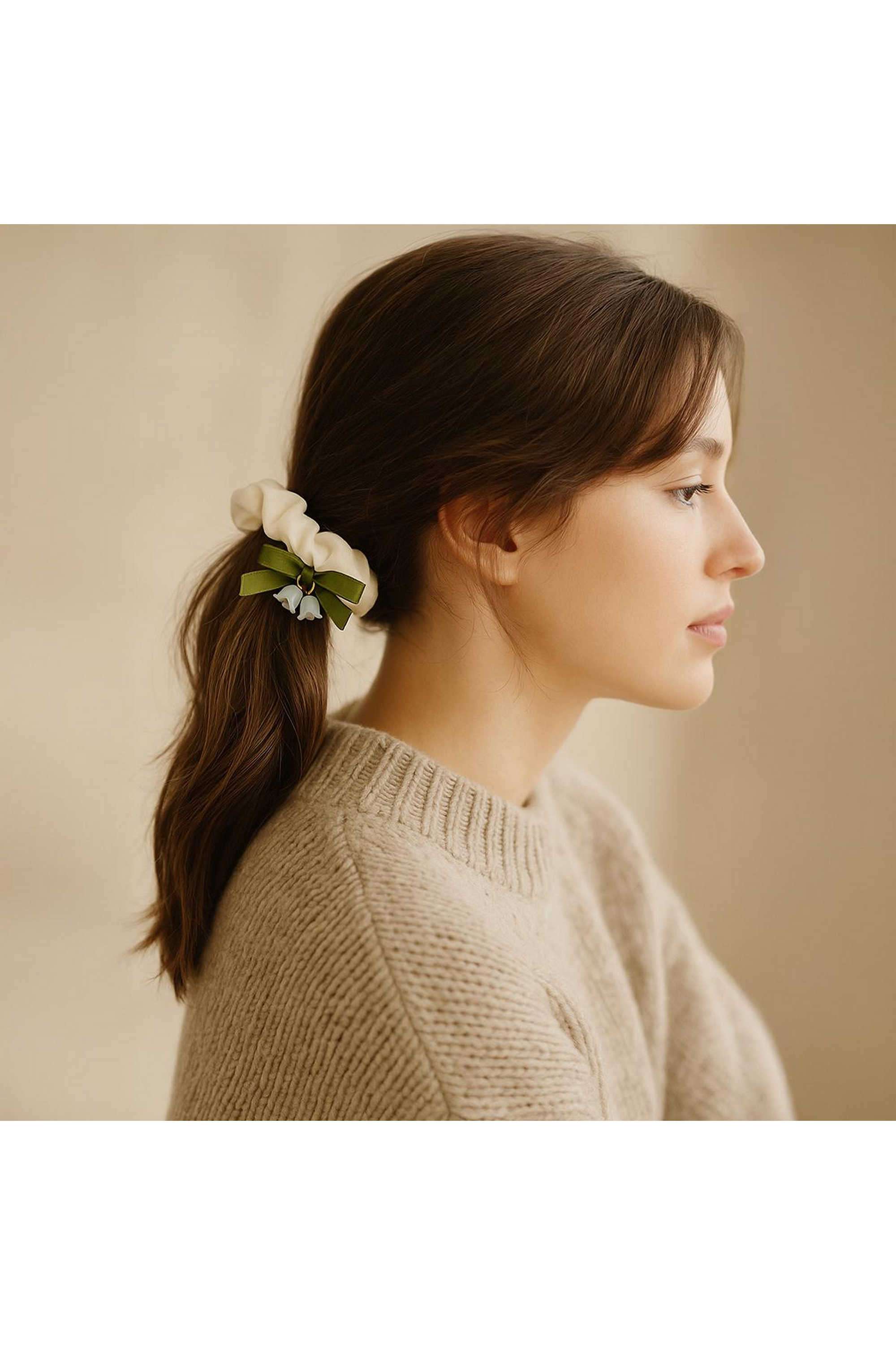 Hair-Scrunchie