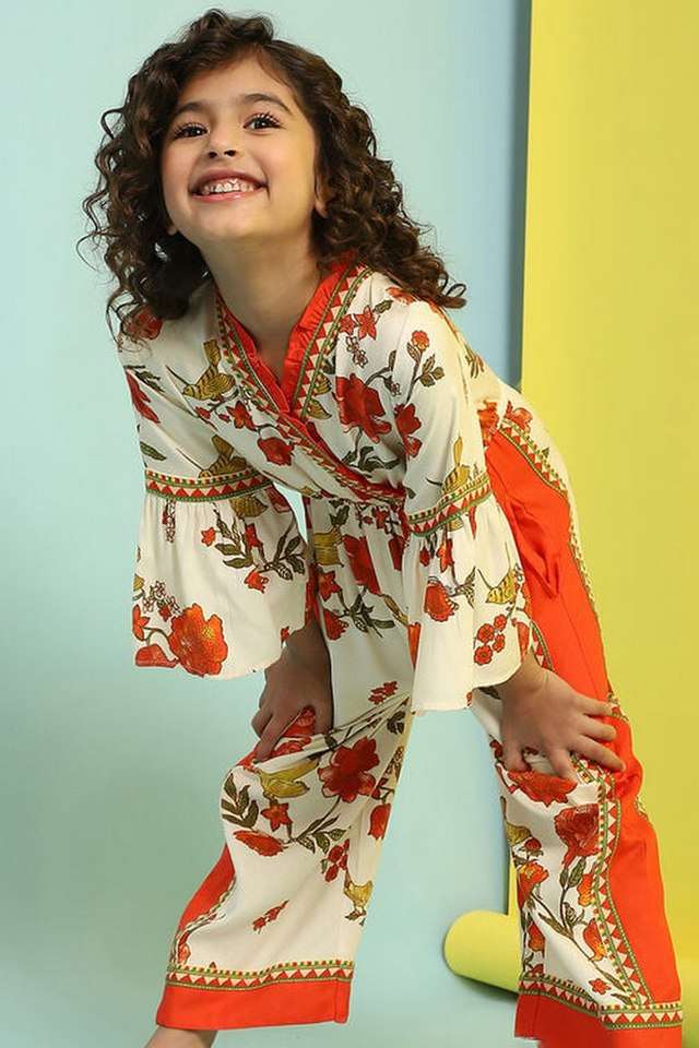 Printed-Rayon-V-Neck-Girls-Jumpsuit